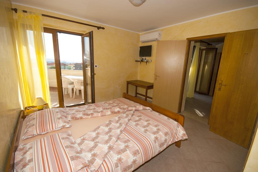Guesthouse Villa Lena 프레멘투라 객실 사진