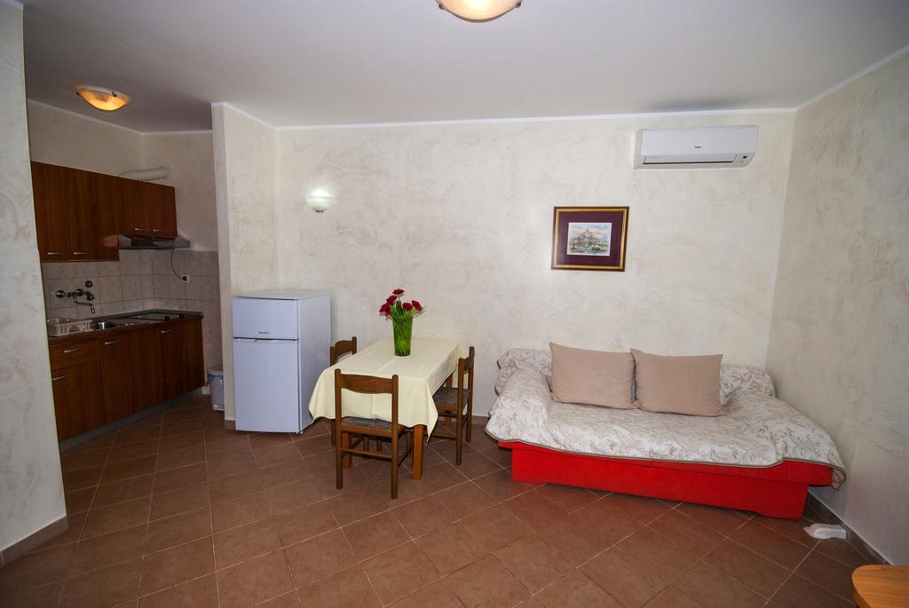 Guesthouse Villa Lena 프레멘투라 객실 사진
